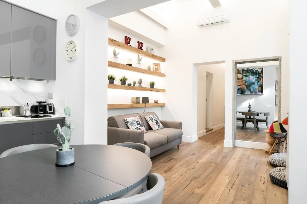 Luxury Apartment - San Pancrazio, Florence