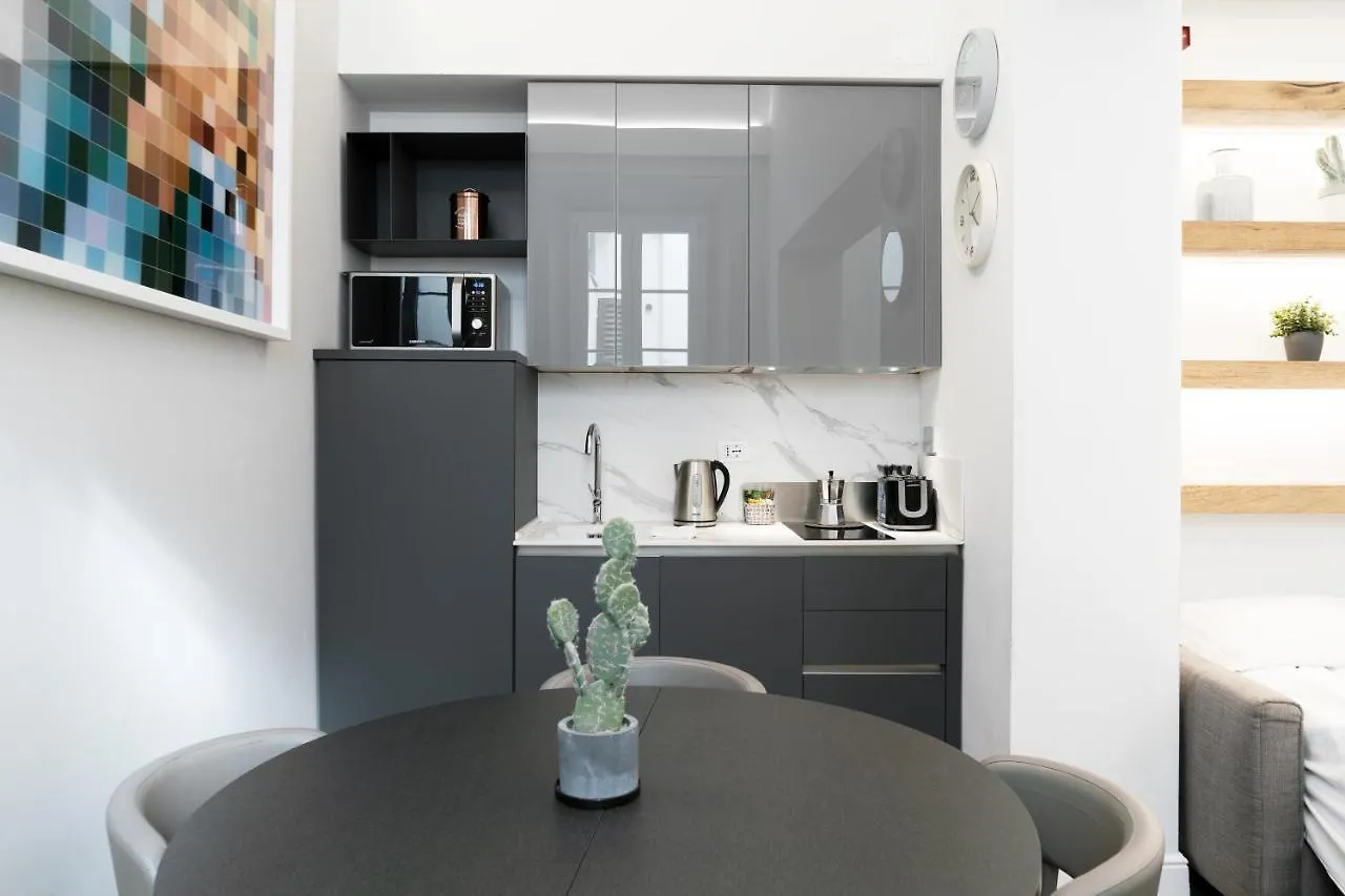 Luxury Apartment - San Pancrazio, Florence